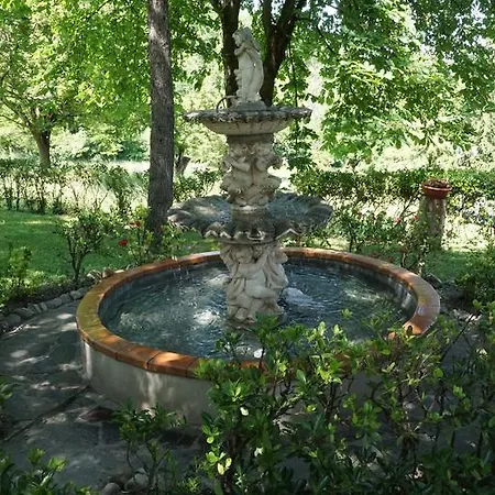 Agriturismo Riserva Del Re Farmház