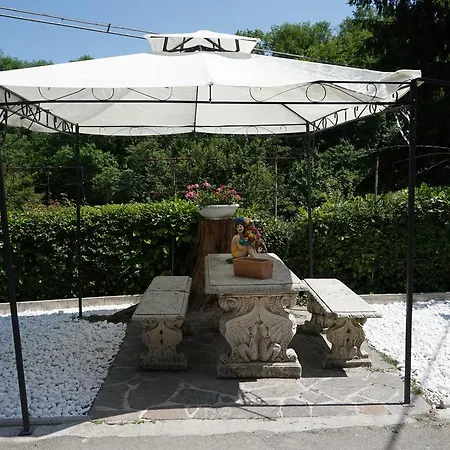 Agriturismo Riserva Del Re Feriegård