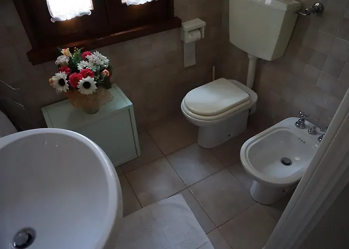 Agriturismo Riserva Del Re בית חווה *